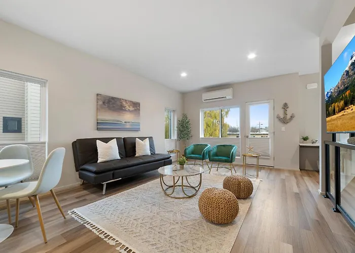 Brand New Fully Updated Condo 918 In Anacortes